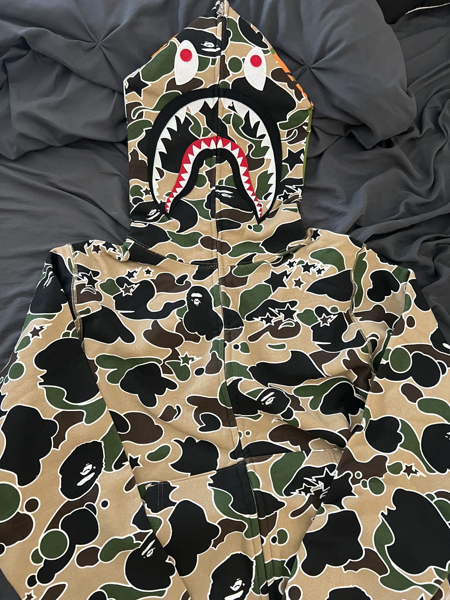 Bape Hoodie Size Medium