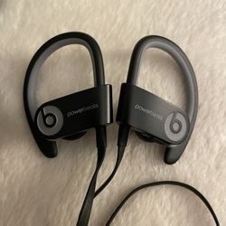 Powerbeats 2