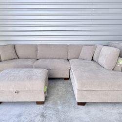 BRAND NEW Thomasville Walsen Sectional with Storage Ottoman, Light Gray