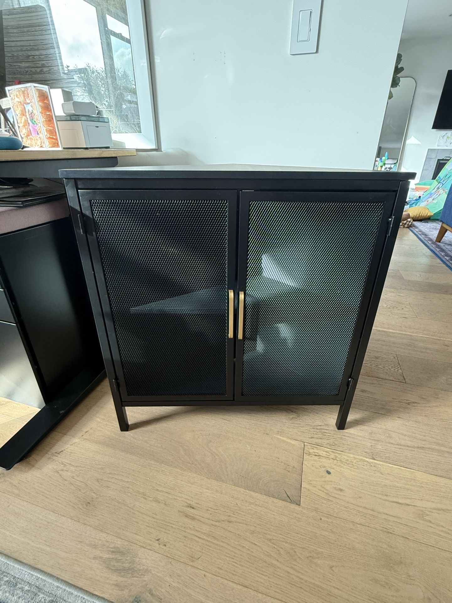 Corner Shelf - Brand New!
