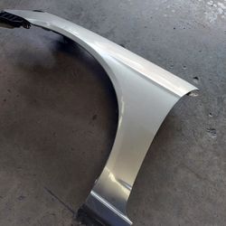 Left Front Fender Good Condition Came Out Of 04 .Civic 1.7. 4 Doors