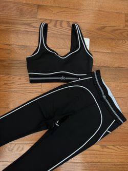 Alo Yoga Black Sports Bra & Leggings Set Size Small