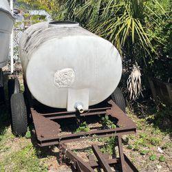 trailer and water tank 