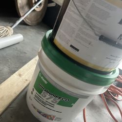 Mapei Ultra bond 575