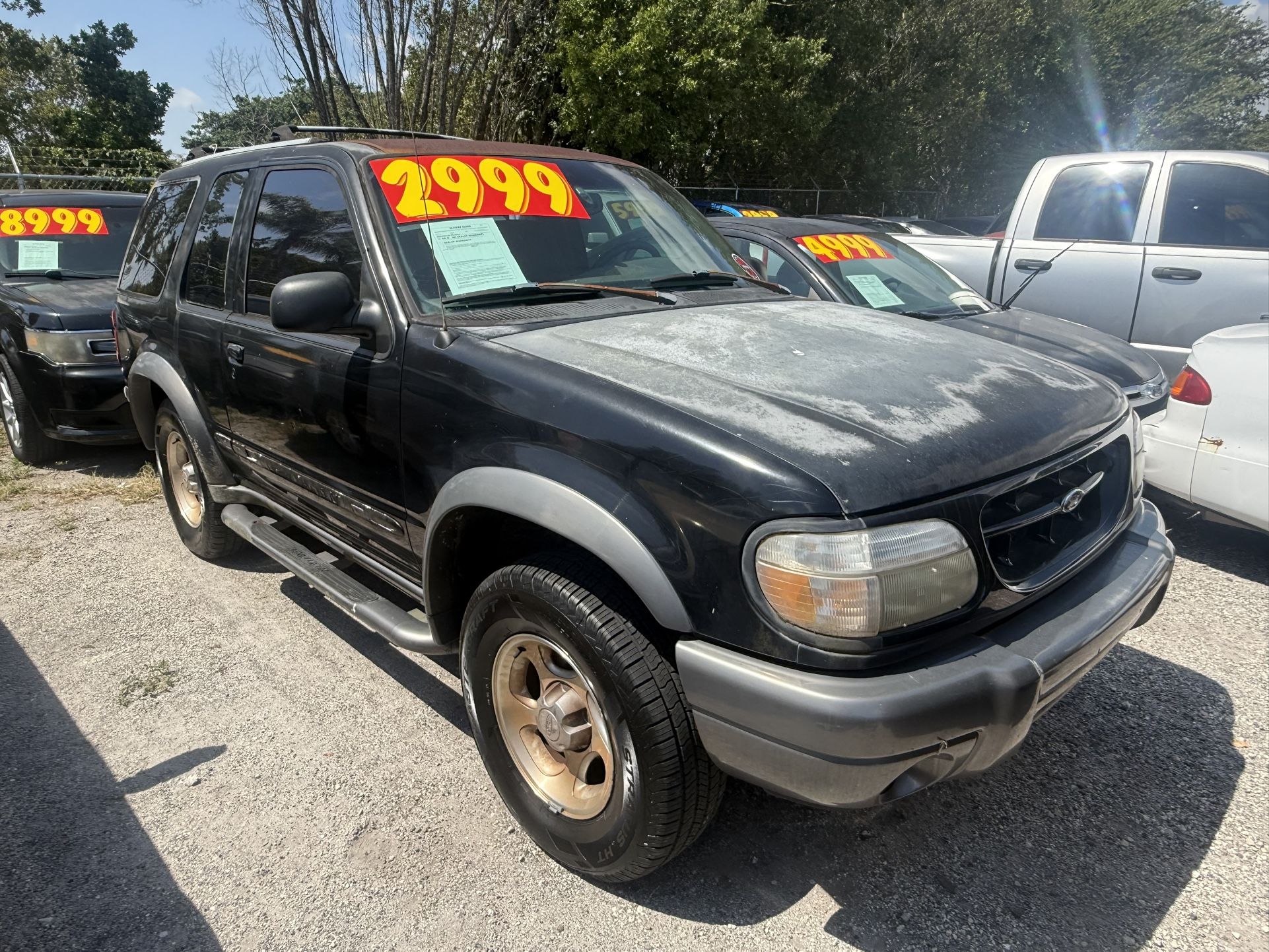 2000 Ford Explorer