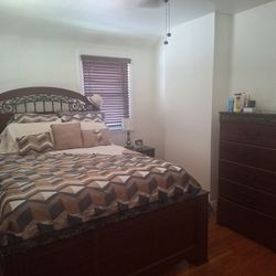 Price Drop!!!  Gently Used Queen Bedroom Set.