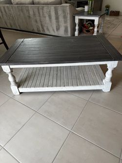 Farmhouse Wood Coffee Table with Lower Shelf and end table