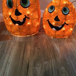 Totally Ghoul Sisal Light Up Glitter Pumpkins