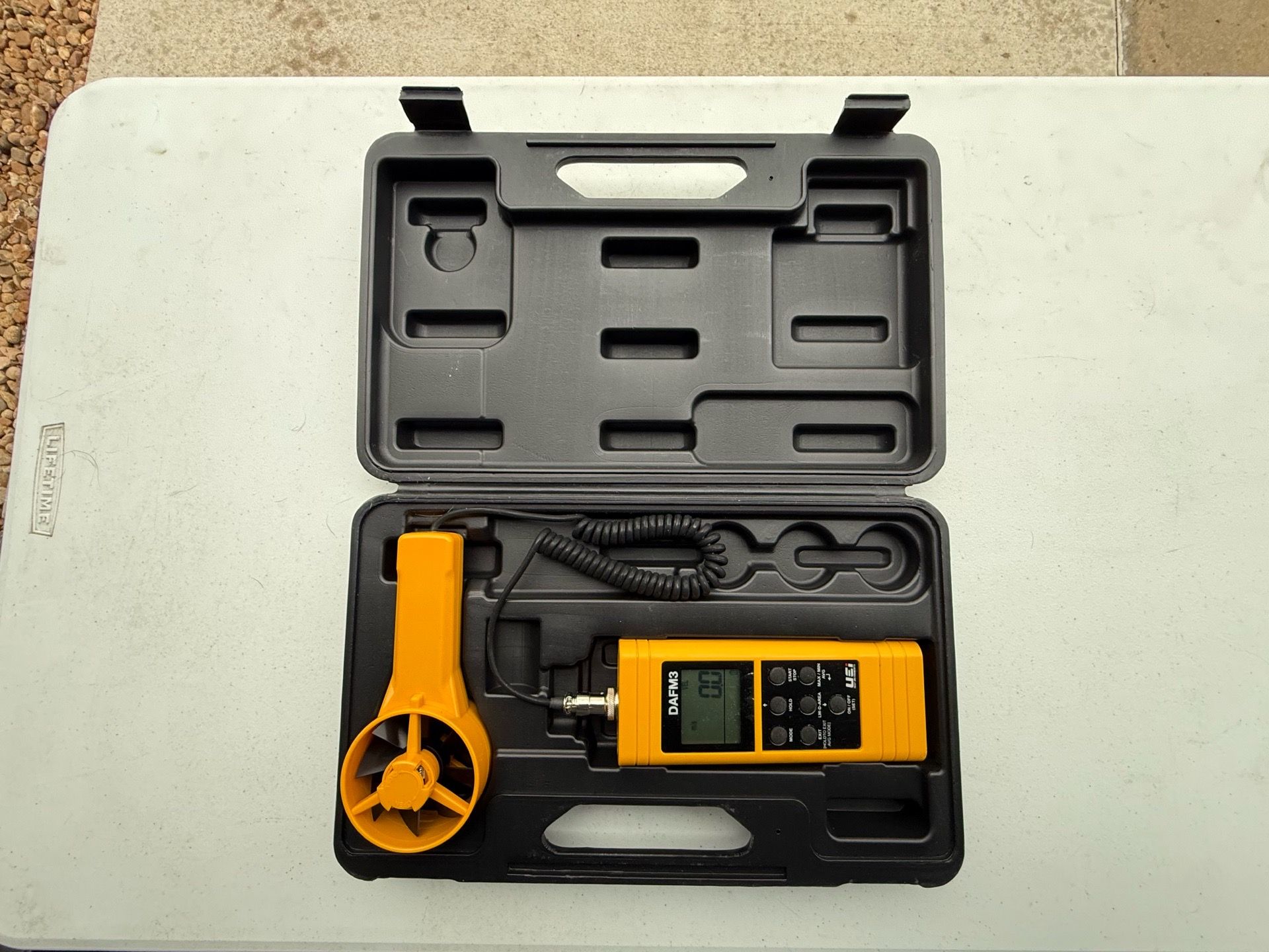 UEI (DAFM3 CFM Anemometer)