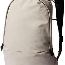 Bellroy Lite Daypack (lightweight performance backpack) - Ash