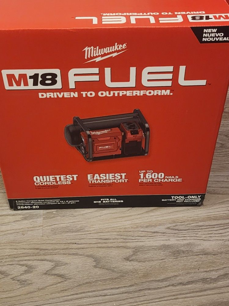Mikwaukee M18 FUEL COMPRESSOR NEW IN BOX