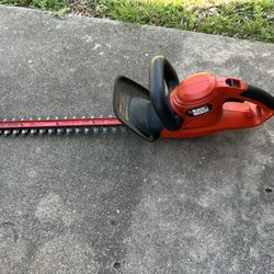 Hedge Trimmer w/extension Cord