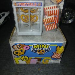 Mini Clay Kit Has It Is 