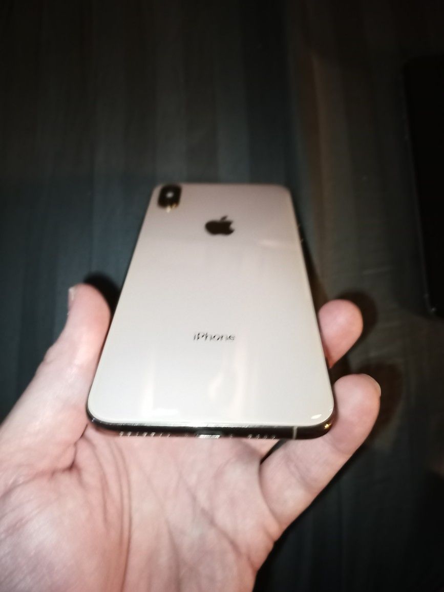 IPHONE XS MAX Rose Gold UNLOCKED Excellent Condition for Sale in Phoenix, AZ OfferUp