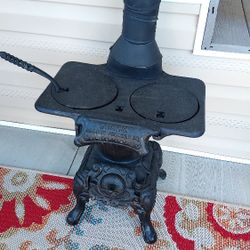Salesman sample Pot belly stove. 1880 for Sale in Estero, FL - OfferUp