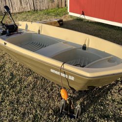 12ft Sun Dolphin Jon Boat & Minolta 50 Trolling Motor + Interstate