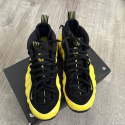 Black And Yellow Foams
