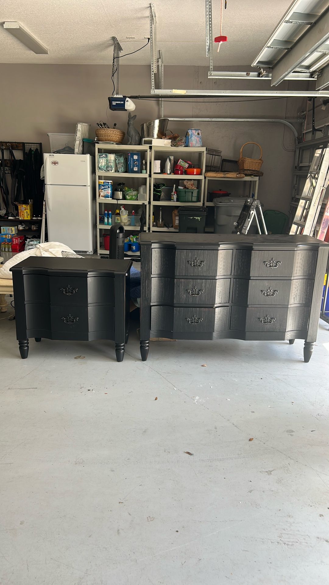 Magnolia Homes Dresser And Nightstand 