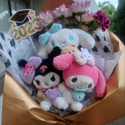 Bouquet With  Kuromi My Melody & Cinnamon Roll 