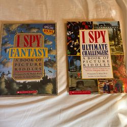 I Spy Books Bundle of 2  Scholastic