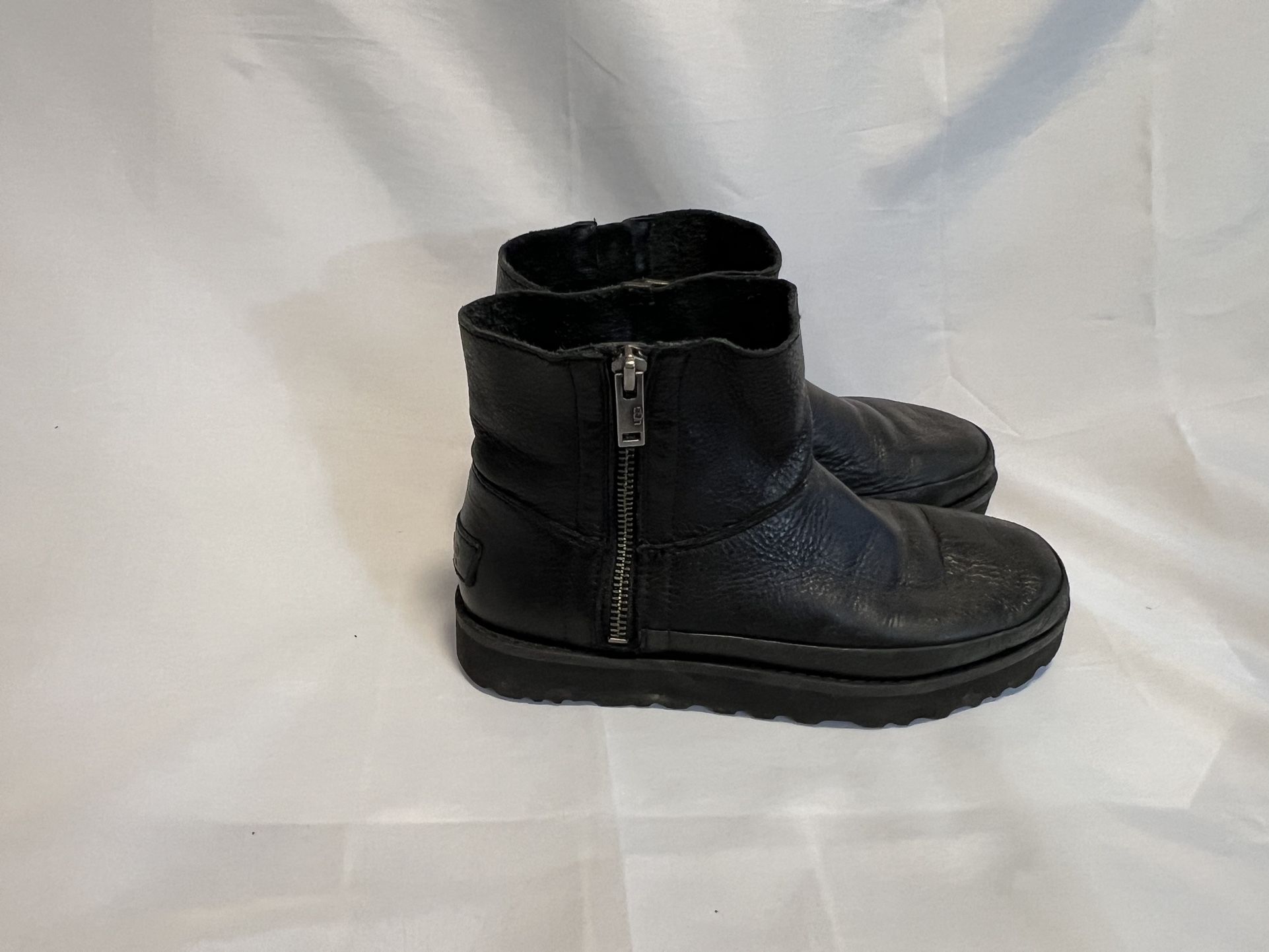 Deconstructed Leather Mini Zip Uggs
