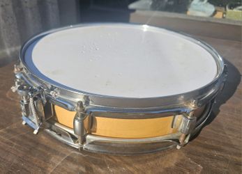 Pearl 13x3 Maple Piccolo Snare Drum 
