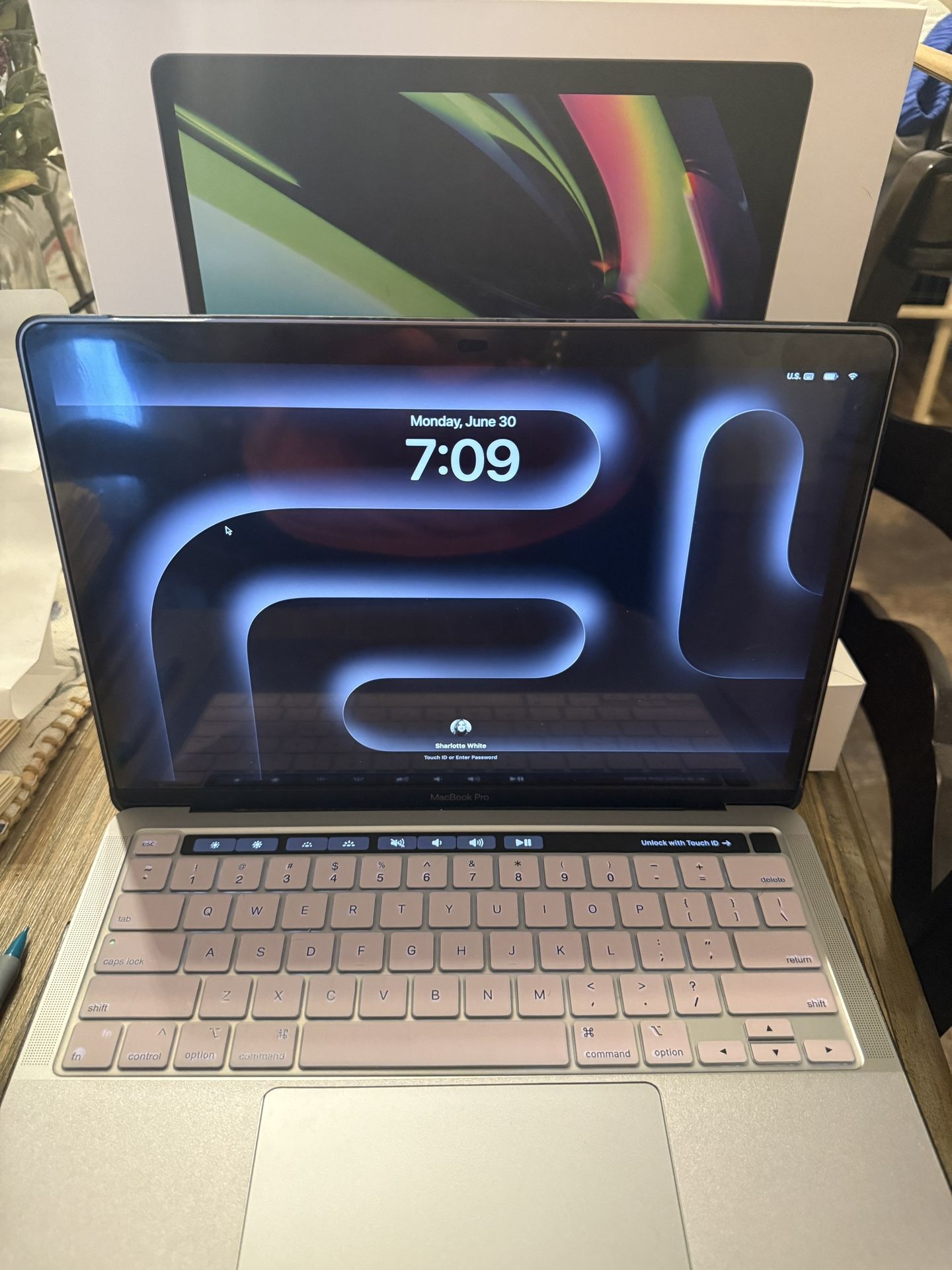 Apple MacBook Pro M-2 13” In New Condition