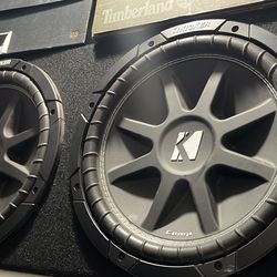 12s Kicker Subs With box And Amplifier
