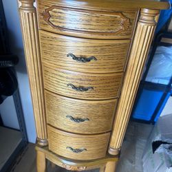 Jewelry Armoire, Armario De Joyería 