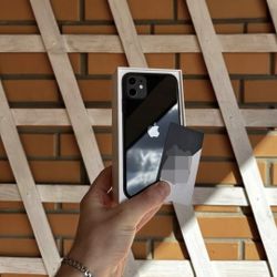 IPhone 11 Unlocked With Warranty 