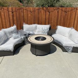 Brand New Patio Set ! Patio Furniture ! Fire Chat Set ! Sectional Sofa ! Fire Pit ! Free Delivery  Patio Furniture