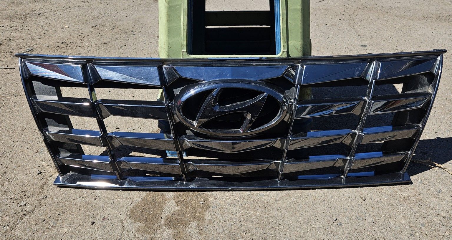 2020-2024 Hyundai Tucson Front Grill