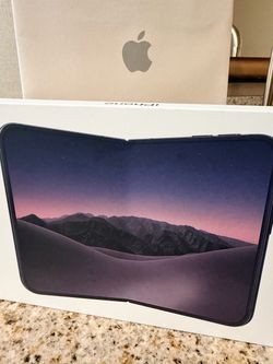 Unlocked Apple iPhone Duo