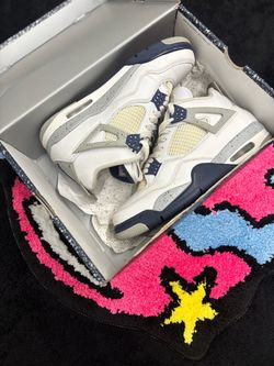 Jordan 4 Midnight Navy