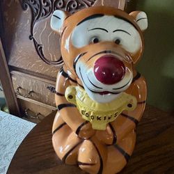 Vintage Walt Disney Cookie Jar — Tigger (Winnie The Pooh Collection)