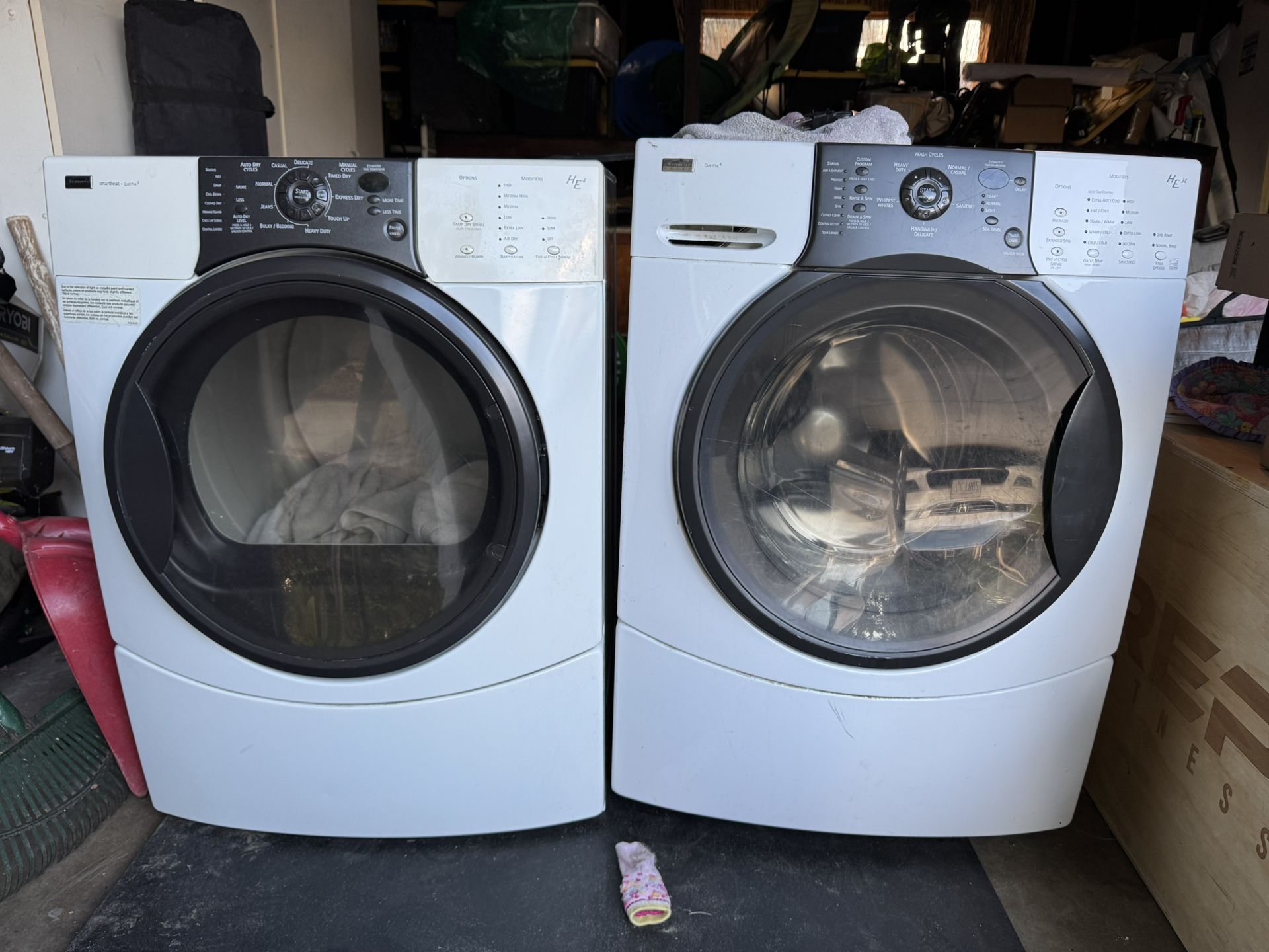 Kenmore Elite Washer Dryer Pair (Washer Needs Repair)