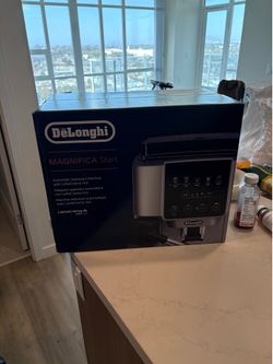De’Longhi Magnifica Start Automatic Espresso Machine