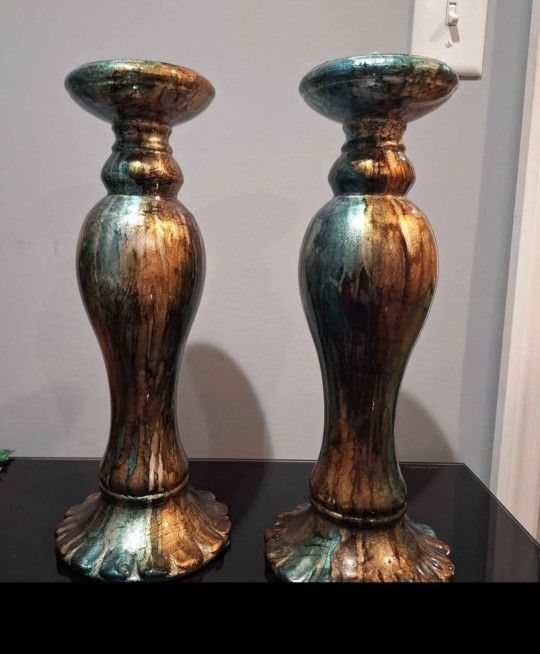 Set Of 2 Candle Holders