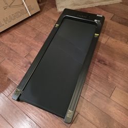 DeerRun Q1 Classic + Handrail & Phone Stand