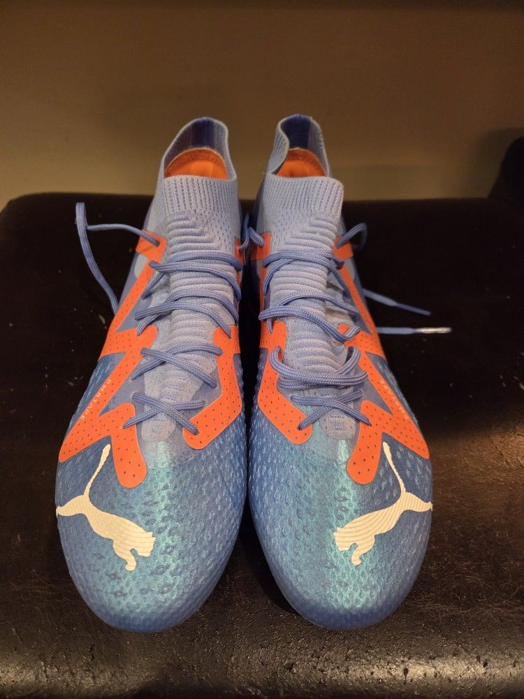 Puma Soccer Cleats Size 7