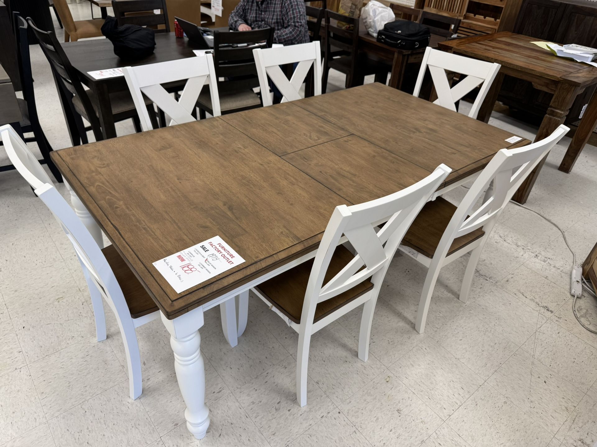 Adorable Farmhouse Cottage Style Dining Table and 6 Chairs
