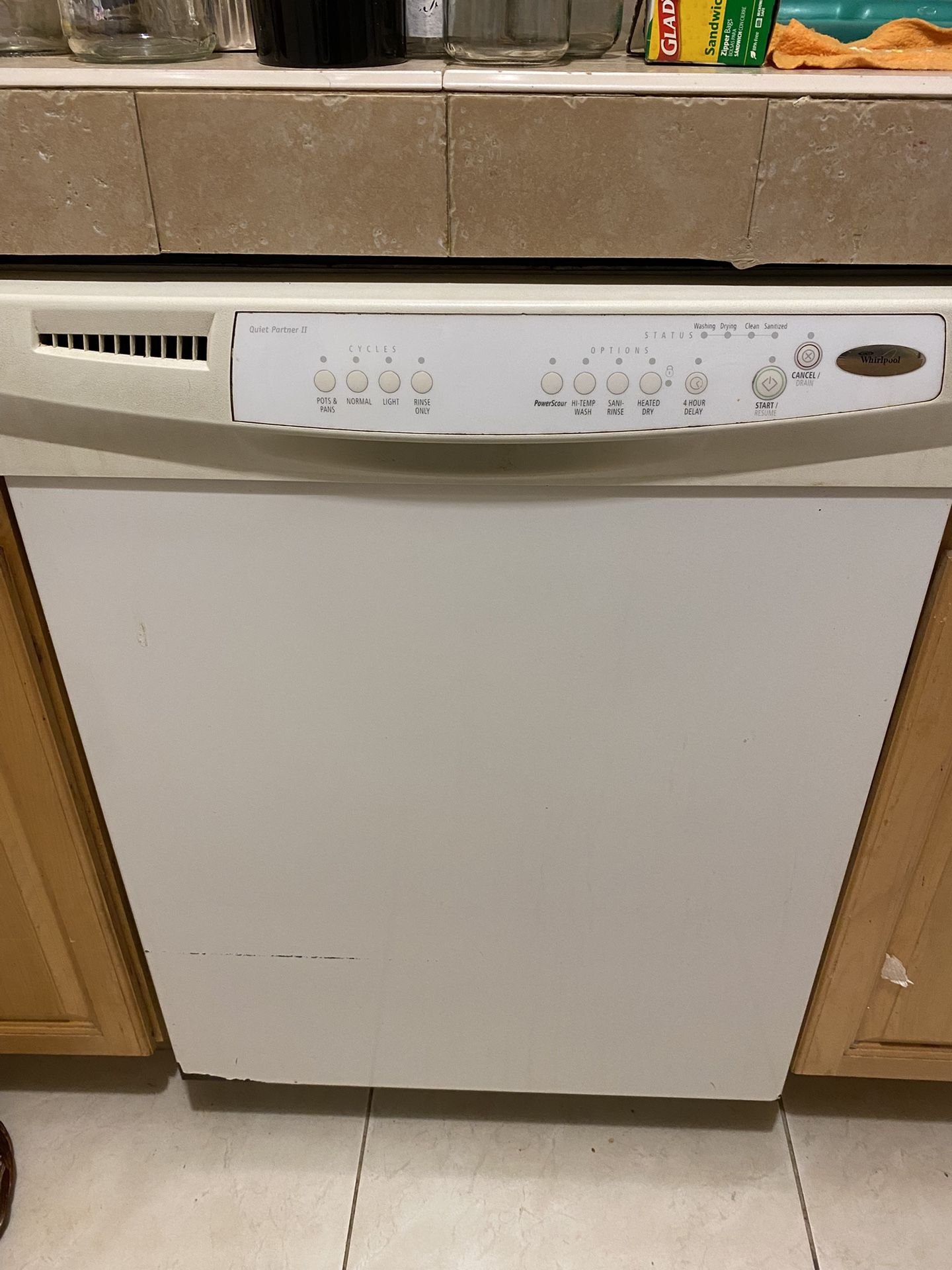 Whirlpool Dishwasher Quiet Partner II GU2300XTSQ0