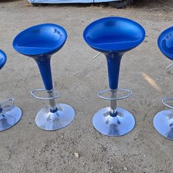 Adjustable stools