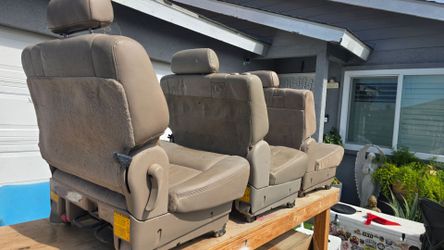 2005 Toyota Sequoia
