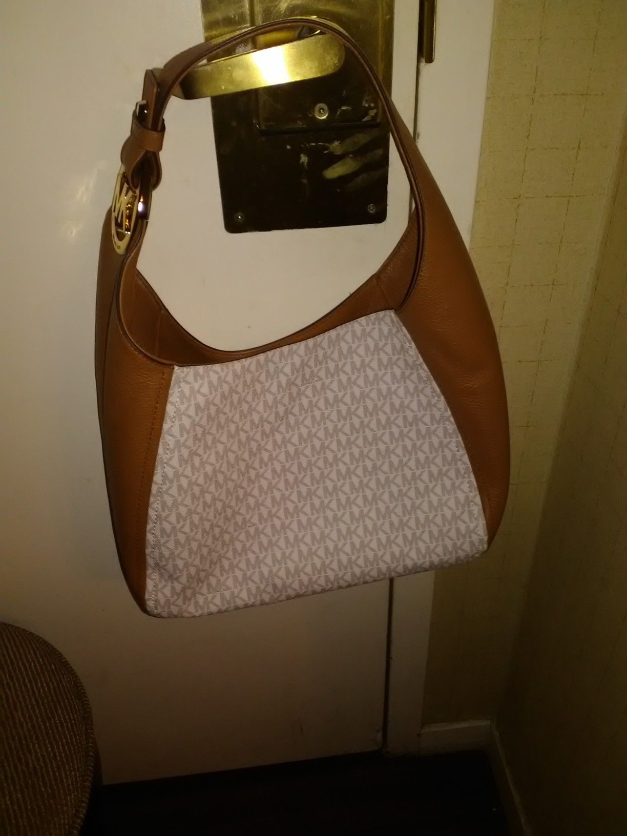 Micheal Kors purse authentic brand new