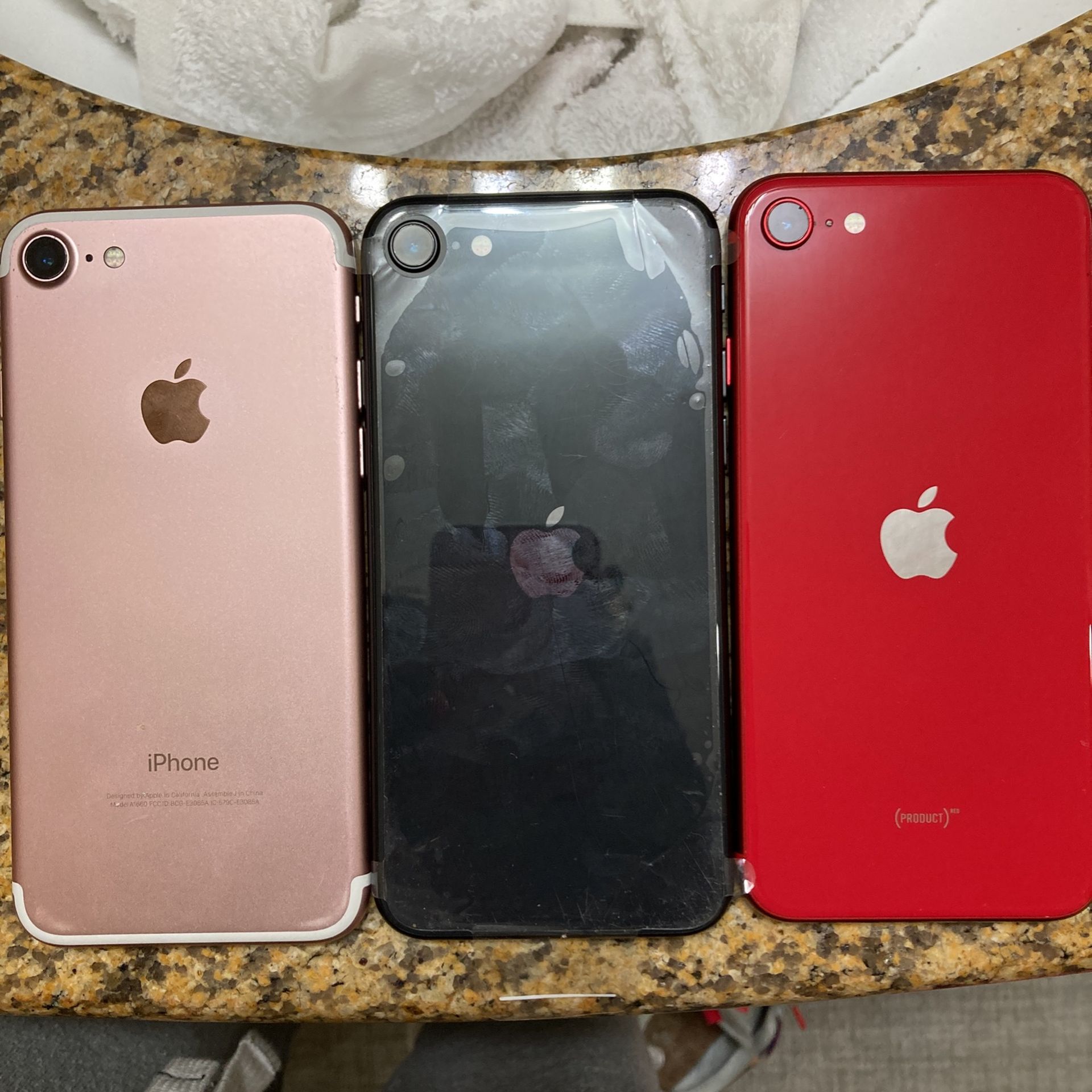 Iphone SEs And iPhone 7
