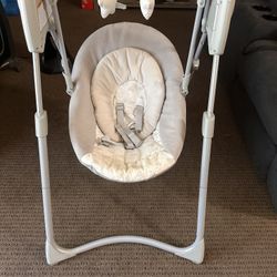 GRACO Baby Swing