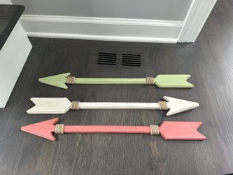 Wall Arrows 