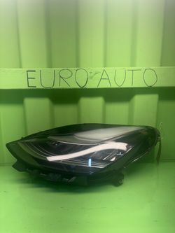 2017 2018 2019 2020 2021 2022 2023 2024 Tesla Model 3 / Y Left Driver Side Headlight OEM 1077371-00-K Reflector Type 91132