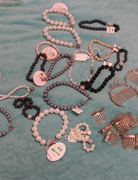 Bundle Of New Collars And Hair Accessories By Fancy Furs And Chic Doggy